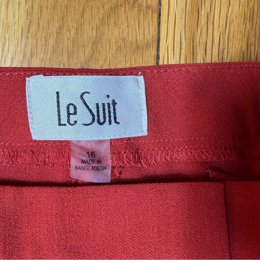 NWOT Le Suit Classic Burnt Orange Pantsuit - Picture 8 of 8